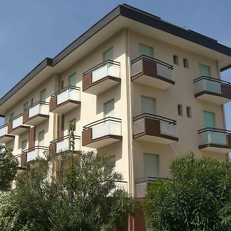 Hotel Marilena Viserbella di Rimini 외부 사진