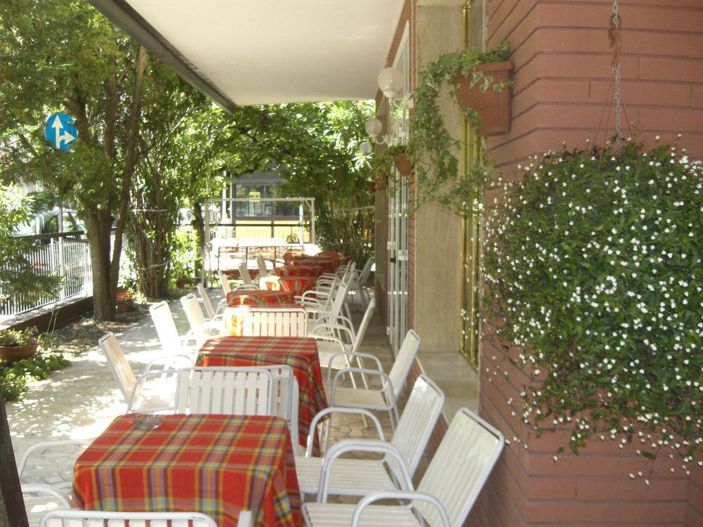 Hotel Marilena Viserbella di Rimini 외부 사진
