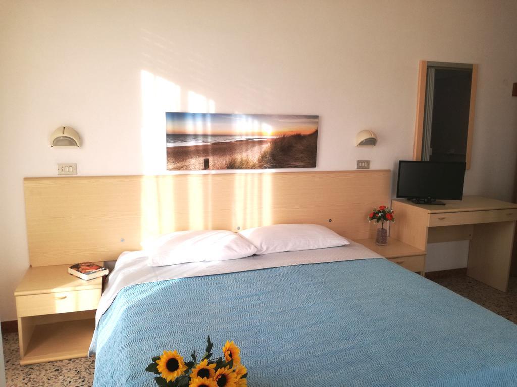 Hotel Marilena Viserbella di Rimini 외부 사진