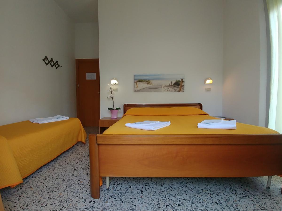 Hotel Marilena Viserbella di Rimini 외부 사진